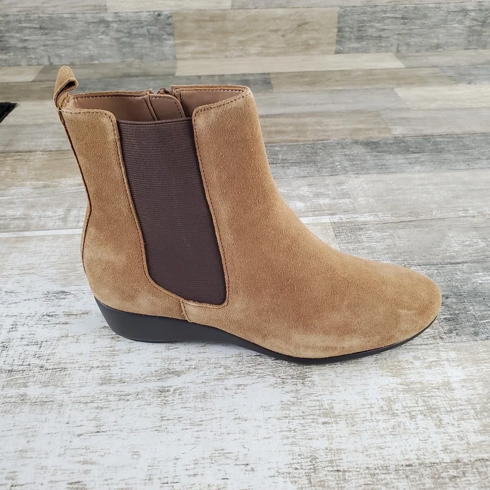 Aerosoles Alisa Women Wedge Bootie Sz 6 M Light Tan Suede Weatherproof Side Zip